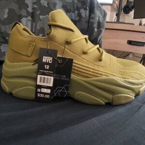 Madden NYC Platform Sneakers Men’s Size 12 – New With Tags